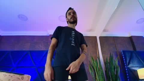 H A I R Y D I A M O N D online show from 4, 11, 2025