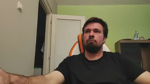 Snapshot of hairy_guy007 chatting on 1, 7, 2026 hairy_guy007 online show from 1, 7, 2026