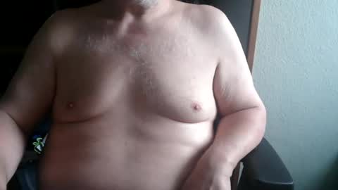 hairyarmpit_lover_1970 online show from 3, 5, 2026