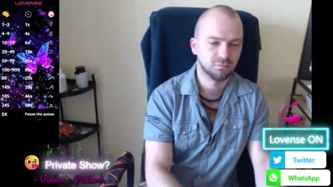 Snapshot of hairyass25yo chatting on 7, 6, 2026 Puppy3 StockyDaddiesmusclebearsbeefybigmans online show from 7, 6, 2026