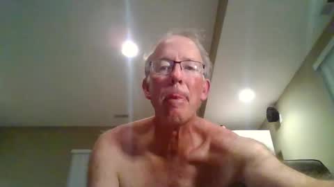 Snapshot of hairybater26 chatting on 2, 11, 2025 Harry online show from 2, 11, 2025