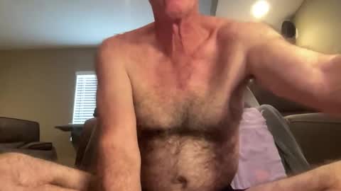 Snapshot of hairybater26 chatting on 7, 1, 2026 Harry online show from 7, 1, 2026