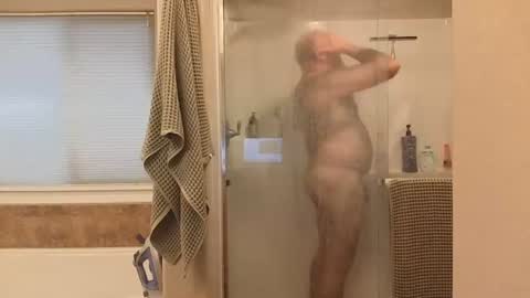 hairydaddreams online show from 6, 8, 2026