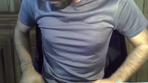 Snapshot of hairydaduncut chatting on 16, 12, 2024 hairydaduncut online show from 16, 12, 2024