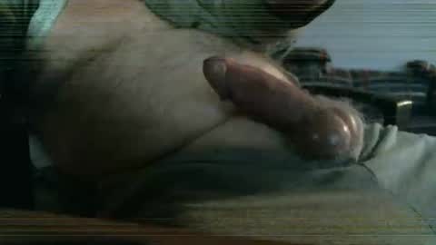 Snapshot of hairydude962 chatting on 10, 11, 2025 hairydude962 online show from 10, 11, 2025