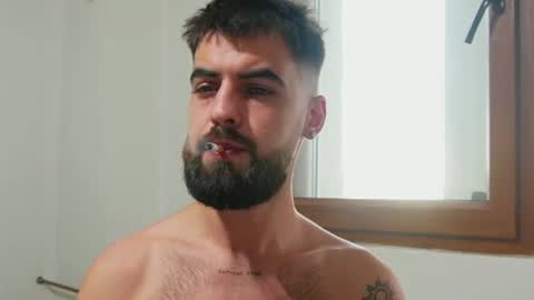 Snapshot of hairyrobxxx chatting on 9, 7, 2026 HairyRobXxX online show from 9, 7, 2026