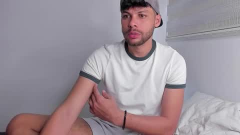 Independent       model  online show from 13, 2, 2026