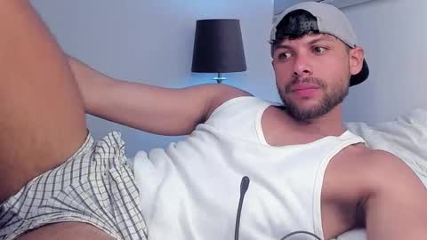 Independent       model  online show from 16, 3, 2026