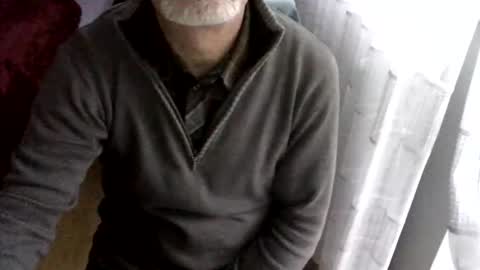 Snapshot of halfage chatting on 2, 1, 2025 other side of love online show from 2, 1, 2025