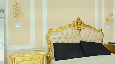 Snapshot of halliestone chatting on 7, 2, 2026 Hallie Stone online show from 7, 2, 2026