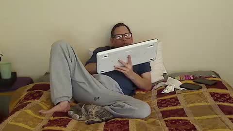 hammerthatthang73 online show from 13, 10, 2025