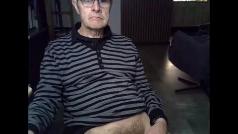 Snapshot of hamto65 chatting on 5, 4, 2026 Prefer men 80 online show from 5, 4, 2026