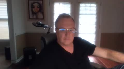 Snapshot of han63 chatting on 12, 10, 2025 Han online show from 12, 10, 2025