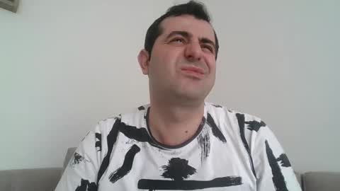 Snapshot of handsome031 chatting on 3, 11, 2025 Handsome031 online show from 3, 11, 2025