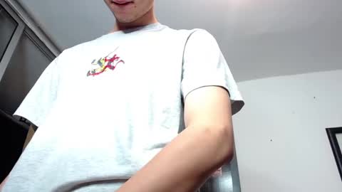 Snapshot of handsome_white1 chatting on 8, 2, 2025 jorge daniel online show from 8, 2, 2025