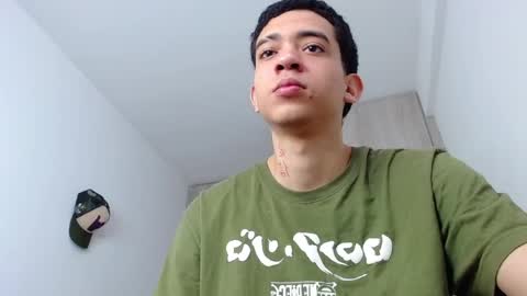 Snapshot of handsome_white1 chatting on 11, 3, 2025 jorge daniel online show from 11, 3, 2025