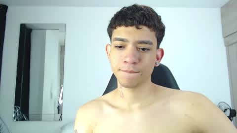 Snapshot of handsome_white1 chatting on 30, 9, 2025 jorge daniel online show from 30, 9, 2025