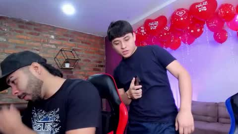 leonardfarrucknick and otis online show from 20, 2, 2026