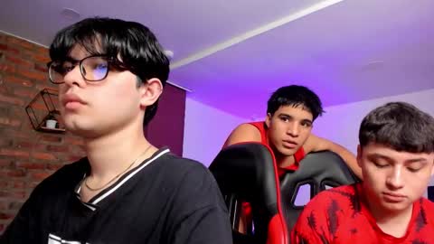 leonardfarrucknick and otis online show from 6, 3, 2026