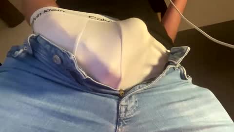 Handsome online show from 18, 12, 2024