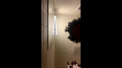 Snapshot of handsomeda1 chatting on 1, 1, 2025 handsomeda1 online show from 1, 1, 2025