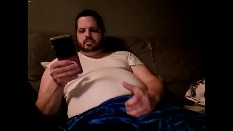 Snapshot of handsomedaddy198924 chatting on 14, 2, 2026 Handsomedaddy198923 online show from 14, 2, 2026