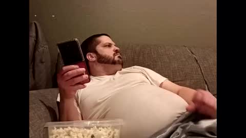 Handsomedaddy198923 online show from 27, 3, 2026