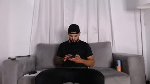 Handsomen online show from 25, 3, 2026