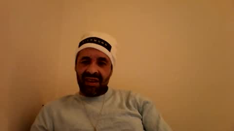 handsomepenis20cm online show from 16, 11, 2025