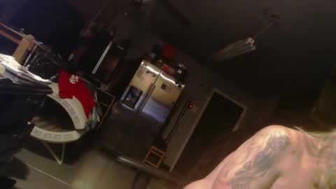 Snapshot of handyman5303 chatting on 24, 12, 2024 Handystudman online show from 24, 12, 2024