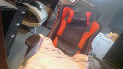 Snapshot of handyman5303 chatting on 1, 1, 2025 Handystudman online show from 1, 1, 2025