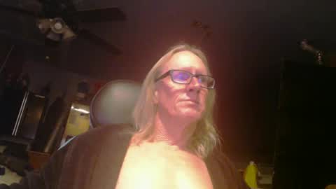 Snapshot of handyman5303 chatting on 22, 1, 2025 Handystudman online show from 22, 1, 2025