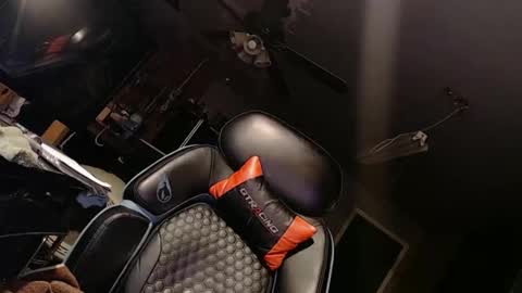 Snapshot of handyman5303 chatting on 11, 11, 2025 Handystudman online show from 11, 11, 2025