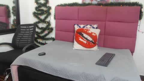 Snapshot of hanna__palmer1 chatting on 11, 12, 2024 Hanna Palmer online show from 11, 12, 2024