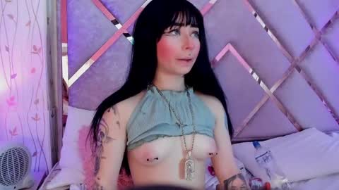 Snapshot of hanna_azumi_ chatting on 27, 1, 2025 hanna online show from 27, 1, 2025