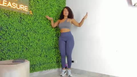 Hanna online show from 12, 2, 2026