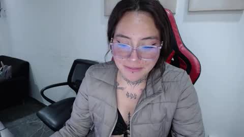 Snapshot of hanna_hot77 chatting on 16, 3, 2026 mara online show from 16, 3, 2026