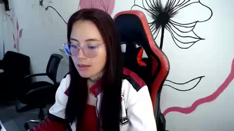 Snapshot of hanna_hot77 chatting on 9, 5, 2026 mara online show from 9, 5, 2026