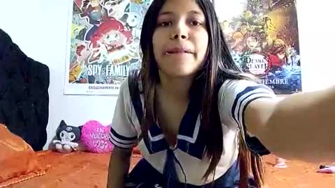 Snapshot of hanna_ross28 chatting on 7, 11, 2025 Hanna online show from 7, 11, 2025