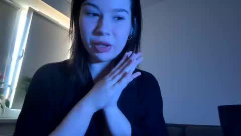 Hannah Allin online show from 9, 4, 2026
