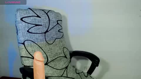 Snapshot of hannah_kiim chatting on 1, 10, 2025 hannah kiim online show from 1, 10, 2025