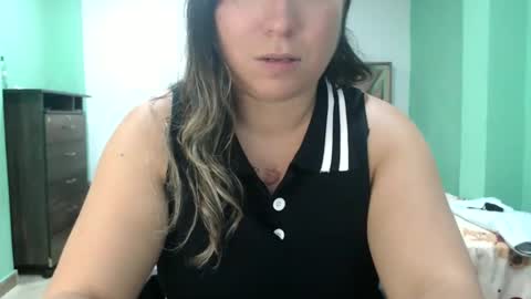 Snapshot of hannahevans2 chatting on 7, 6, 2026 hannahevans2 online show from 7, 6, 2026