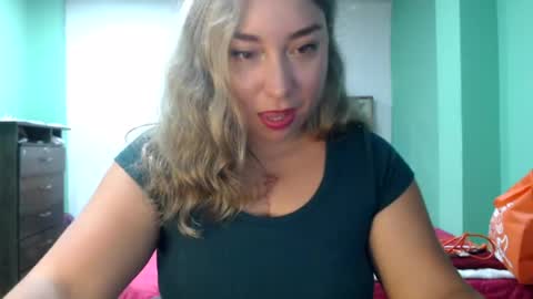 Snapshot of hannahevans2 chatting on 16, 7, 2026 hannahevans2 online show from 16, 7, 2026