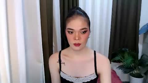 Snapshot of hannahforyou chatting on 11, 5, 2026 HANNAH online show from 11, 5, 2026