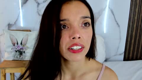 Hannahill69 online show from 3, 1, 2025