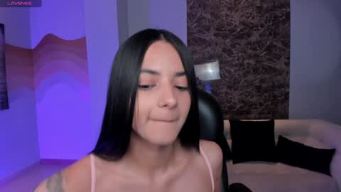 Snapshot of hannahjamesx chatting on 6, 2, 2025 HANNAH J online show from 6, 2, 2025