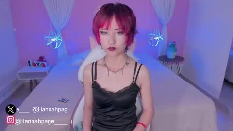 Snapshot of hannahpage chatting on 12, 2, 2025 Hannah online show from 12, 2, 2025