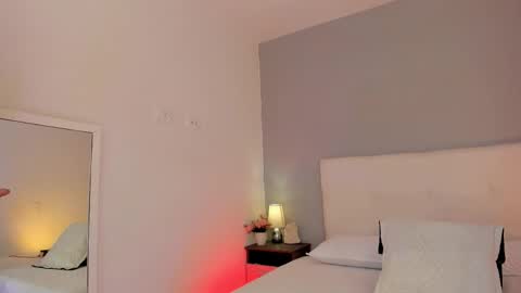 hannamartinnez online show from 4, 12, 2025