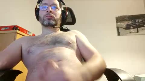 Snapshot of hannisch chatting on 9, 2, 2025 hannisch online show from 9, 2, 2025