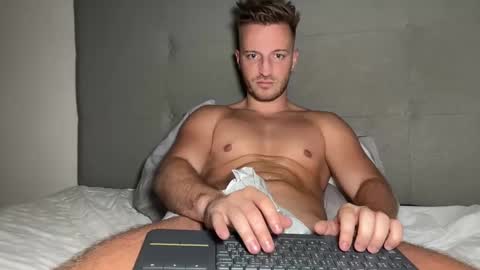 Snapshot of hanzlagerfelt chatting on 18, 9, 2025 hanzlagerfelt online show from 18, 9, 2025